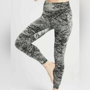 Athleta Elation Glades 7/8 legging size S